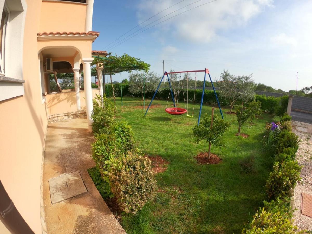 Spacious Apartment With Parking&Garden Marcana Exterior photo