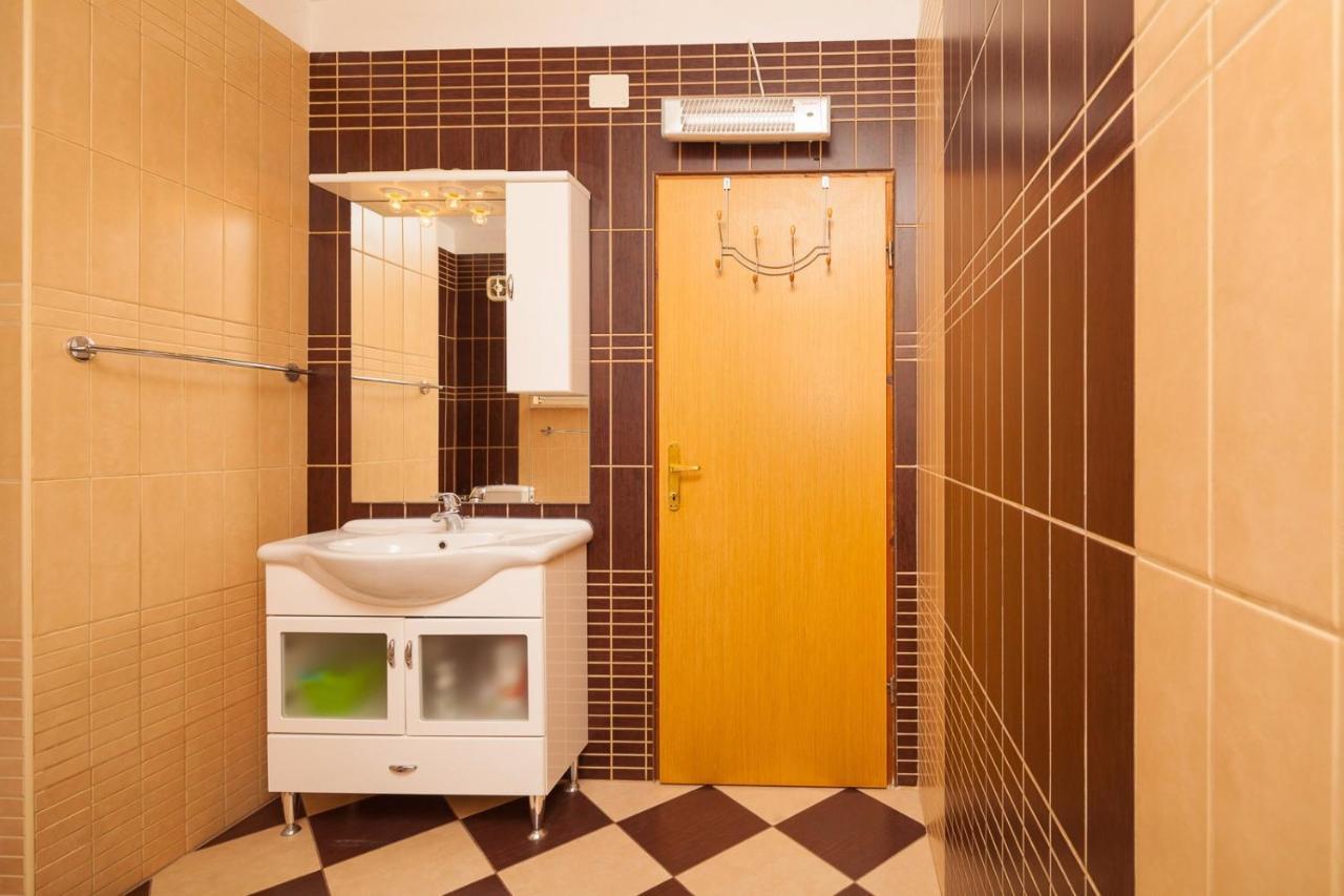 Spacious Apartment With Parking&Garden Marcana Exterior photo