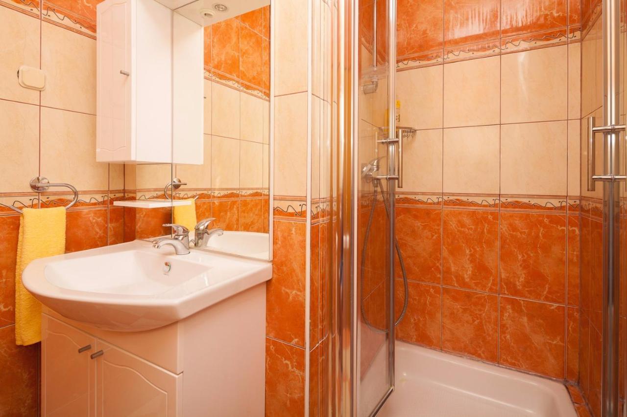 Spacious Apartment With Parking&Garden Marcana Exterior photo